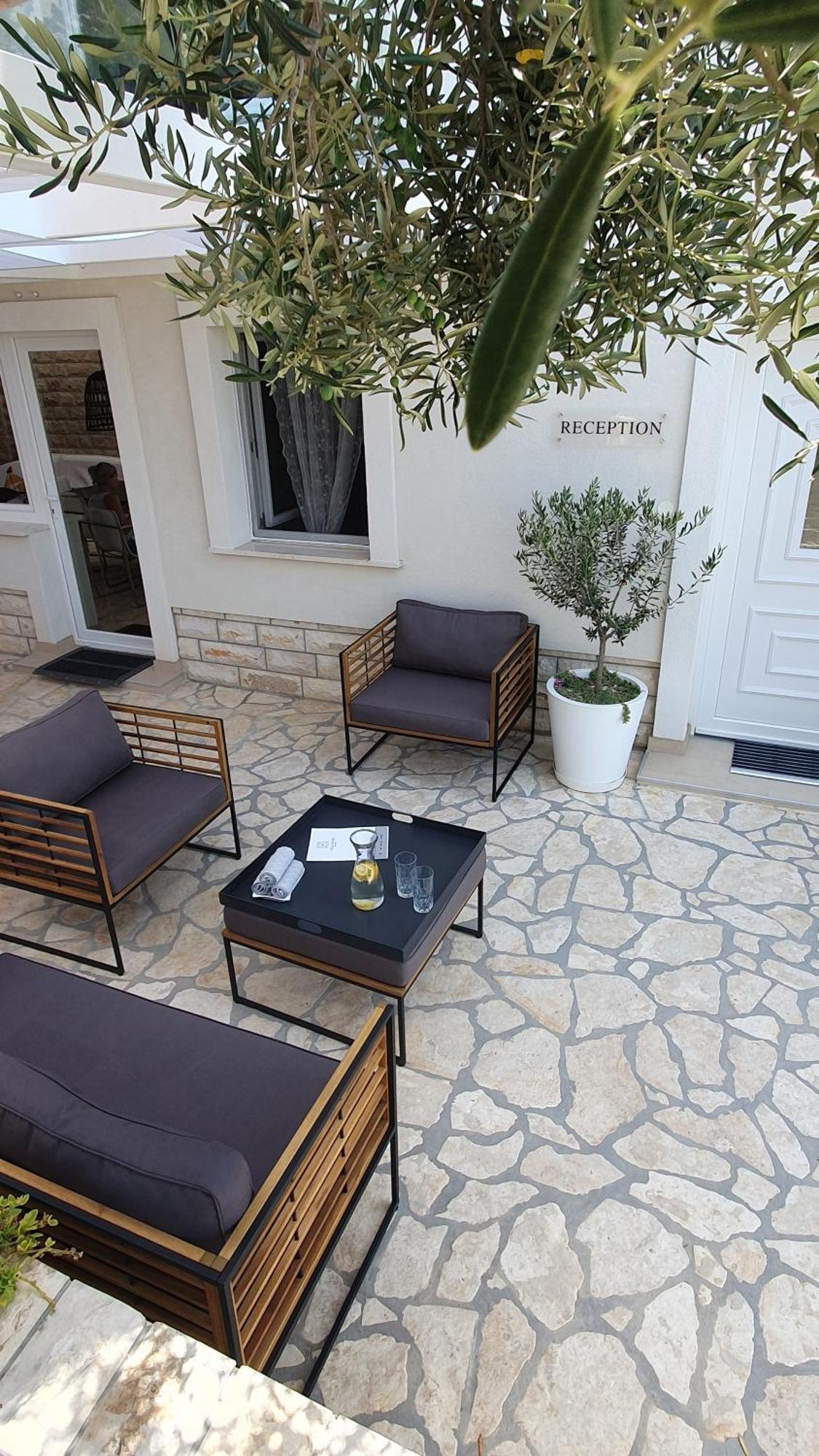 Hvar Ii Apartmán *